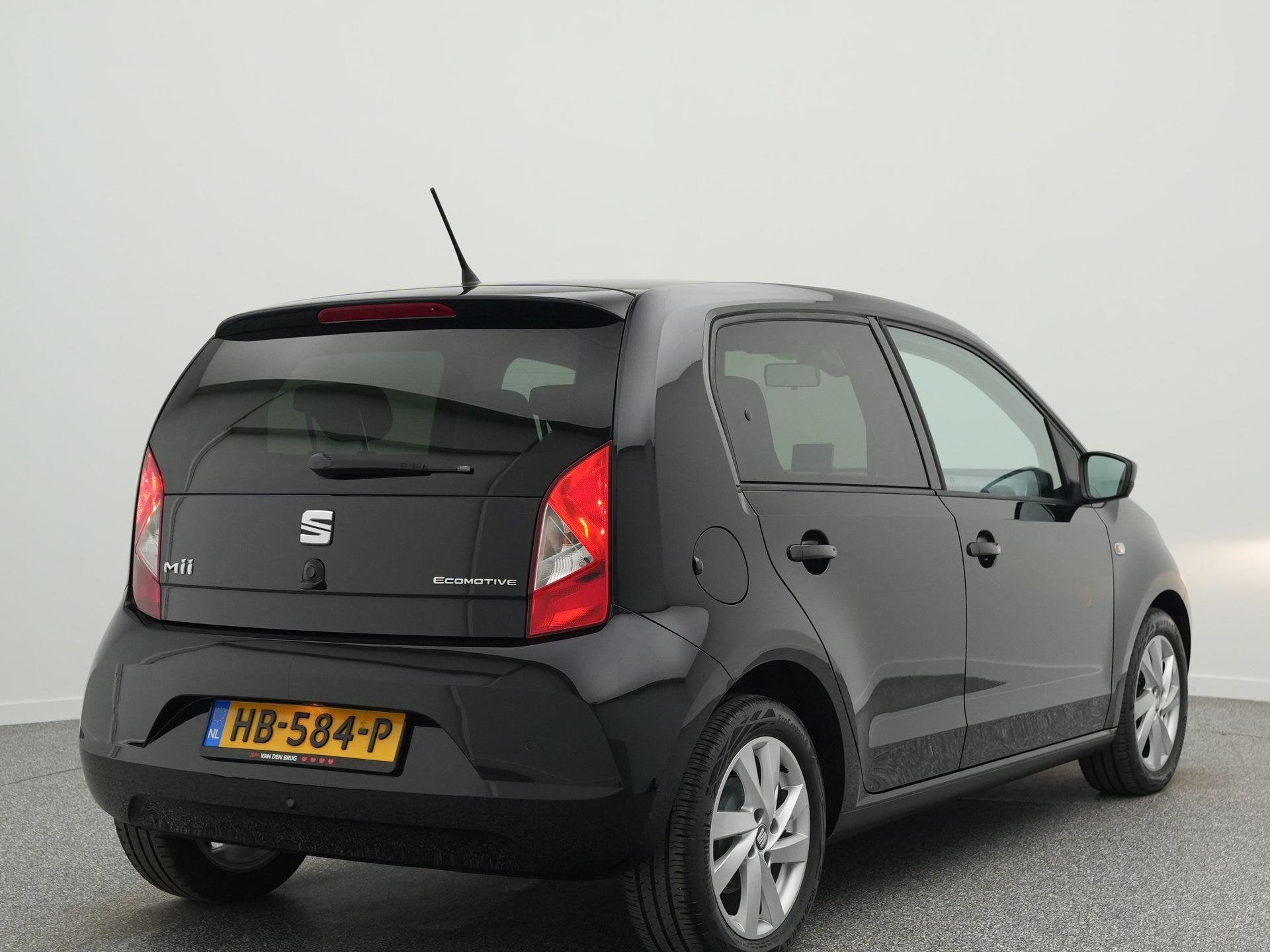 SEAT Mii 1.0 60pk Sport Connect | Cruise control | Parkeerse, Auto's, Voorwielaandrijving, Stof, Gebruikt, 840 kg