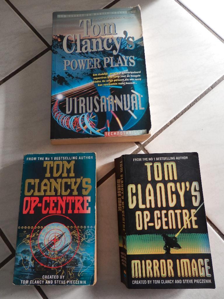 Tom Clancy 2x, Ophalen of Verzenden, Gelezen, Tom Clancy