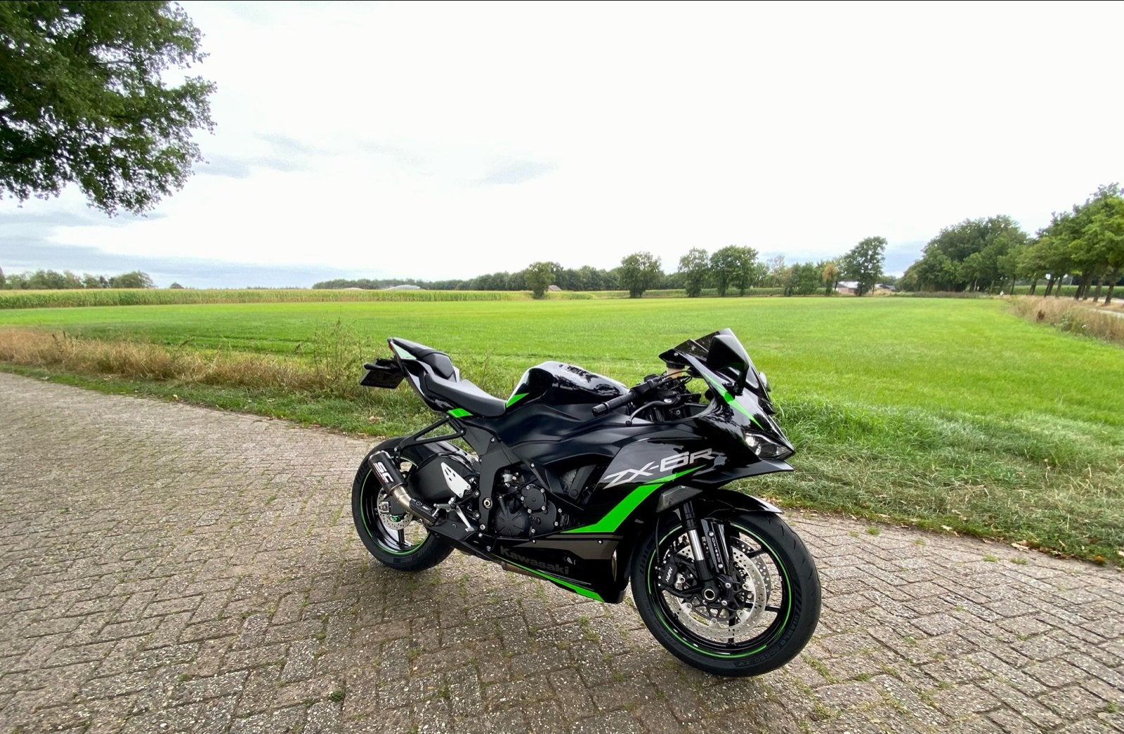 Kawasaki ZX-6R Ninja 2025, Motoren, 4 cilinders, Gebruikt, Super Sport, Particulier