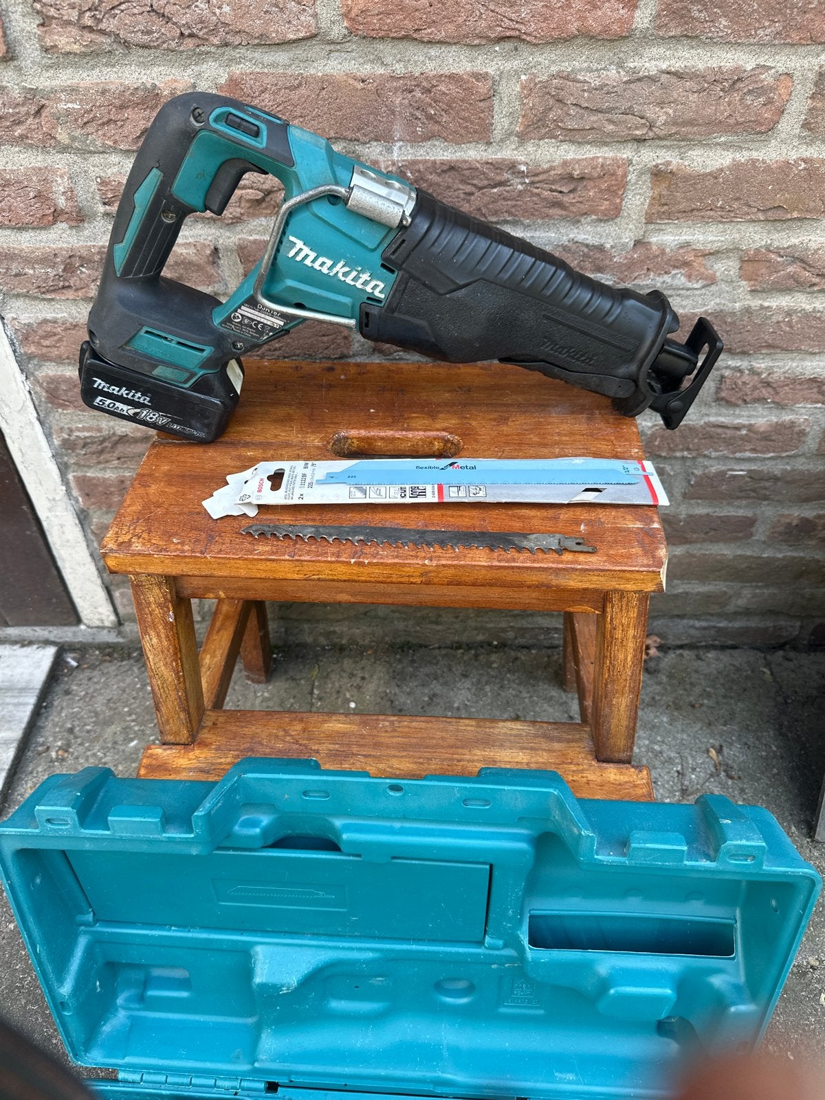 Makita DJR187 18V Reciprozaag met accu en koffer, Ophalen of Verzenden, Gebruikt, Reciprozaag