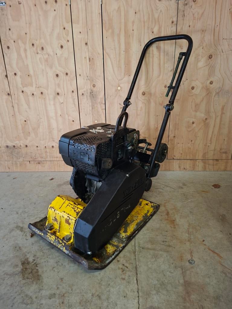 Trilplaat wacker DPS 1850H, Ophalen