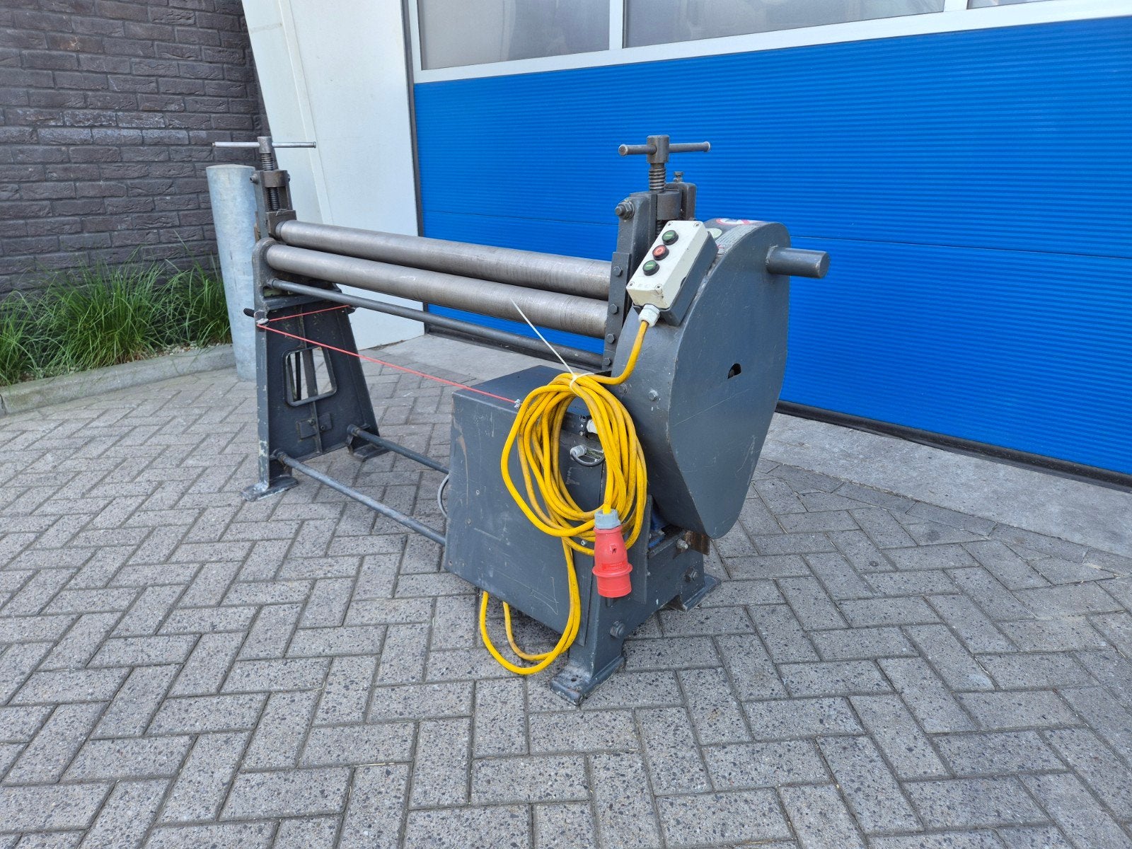JÖRG TYPE 4503 Elektrische Plaatwals 1270x2mm in nette staat, Ophalen of Verzenden, Jörg, Info@bolkmachinehandel.nl, Holland