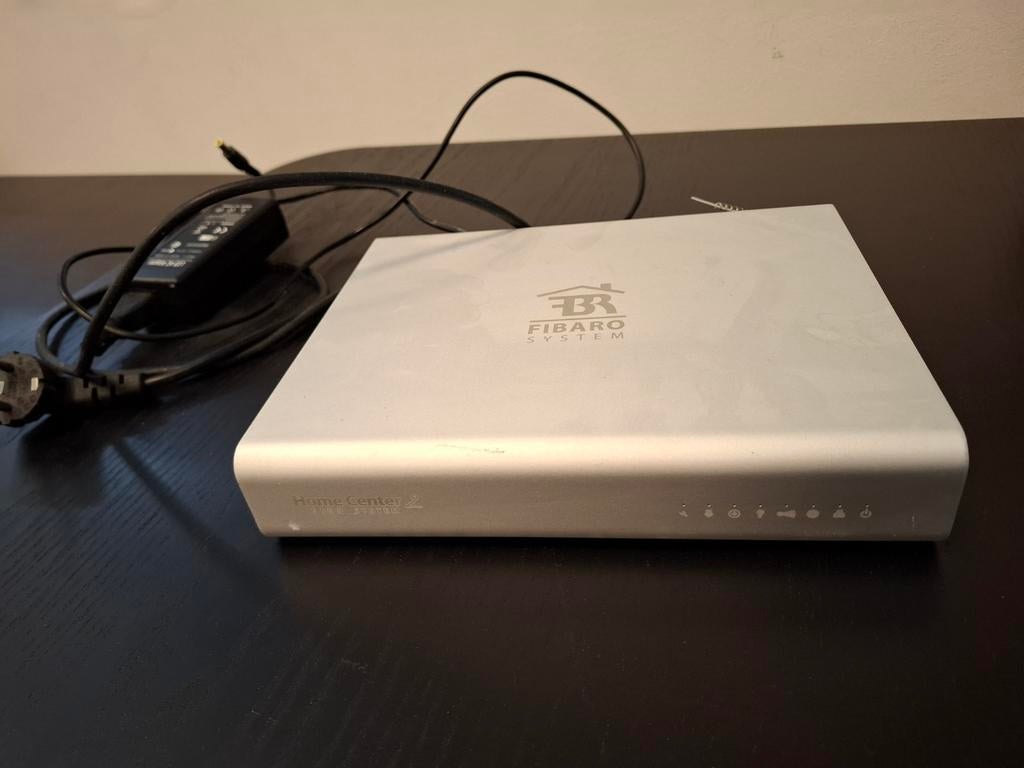 3x Fibaro Home Center 2 - Smart Home Controller, Ophalen