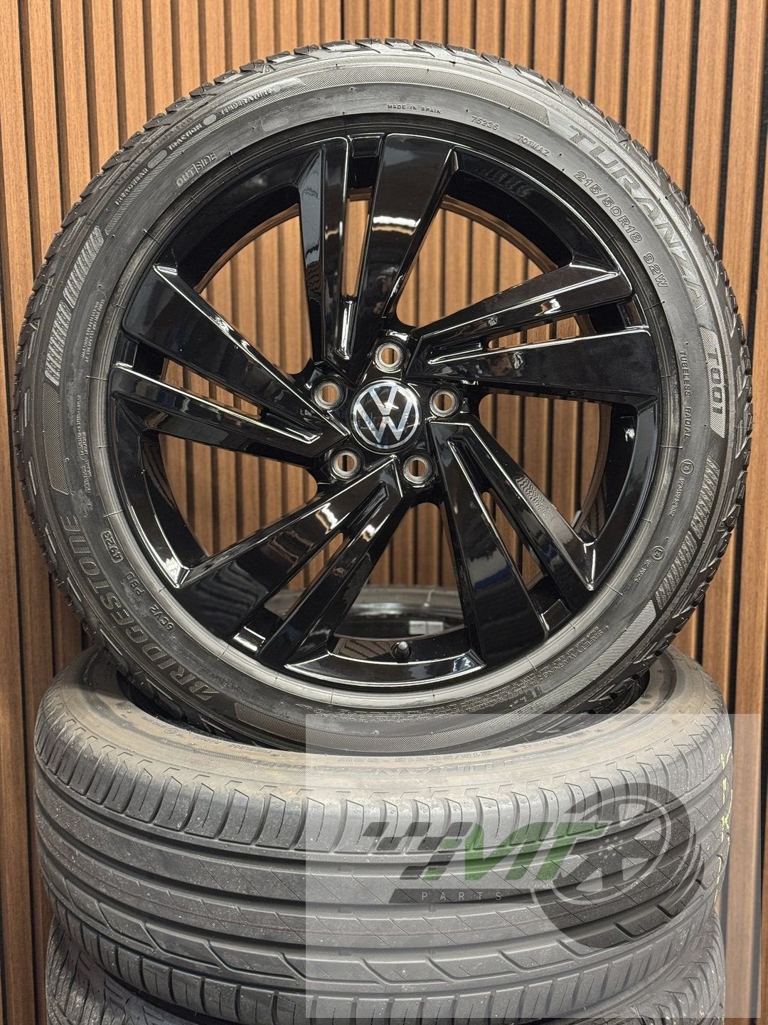 18" Vw T-Roc TRoc RLine NEVADA BLACK 215 50 misano OEM, 18 inch, 215 mm, -, -