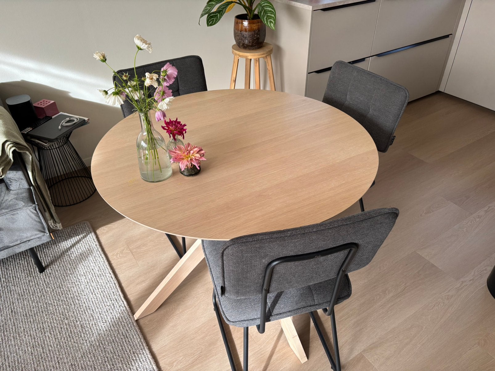 Ronde eettafel 105 cm, Huis en Inrichting, Ophalen, Gebruikt, Rond, 100 tot 150 cm