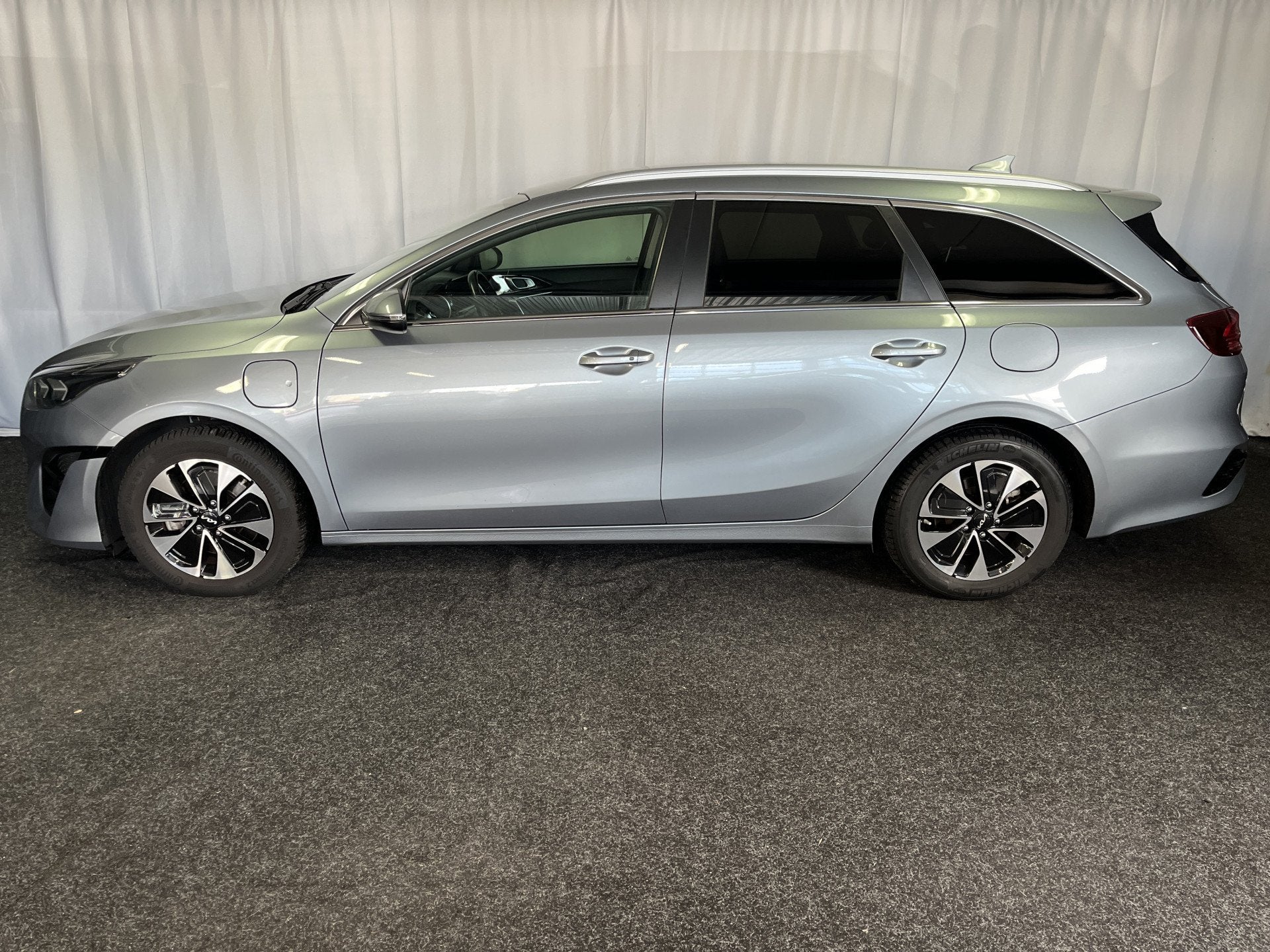 Kia Ceed Sportswagon 1.6 GDI PHEV PLUG-IN DynamicPlusLine 1E, 8 kWh, 77 km/l, Gebruikt, Leder en Stof