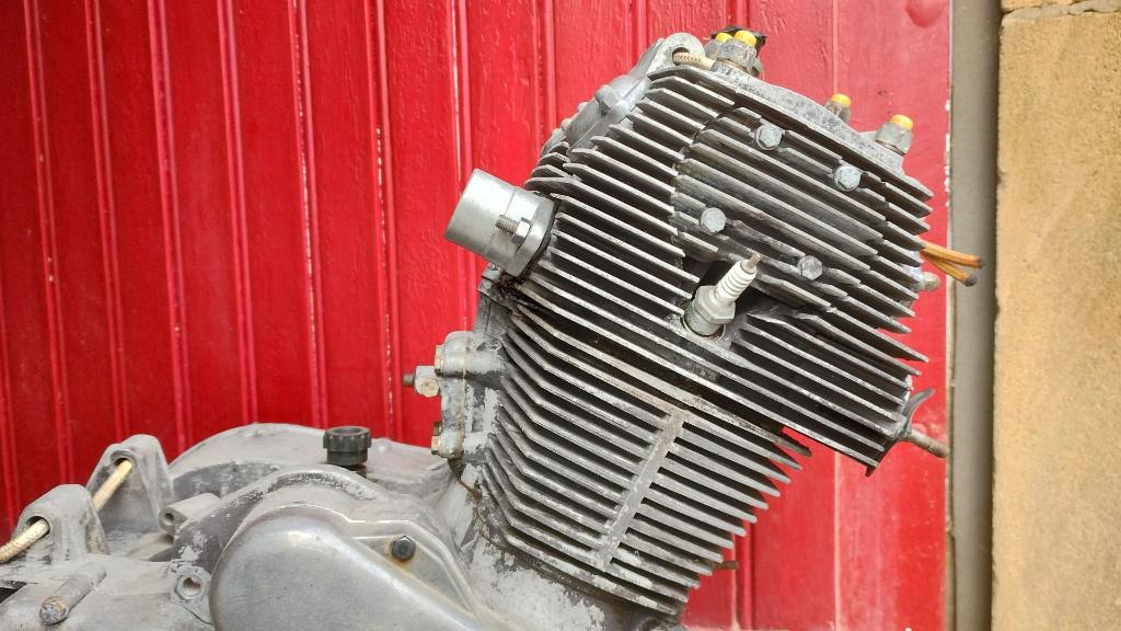 Moto Laverda SF 750 - Motor, Motoren, Ophalen