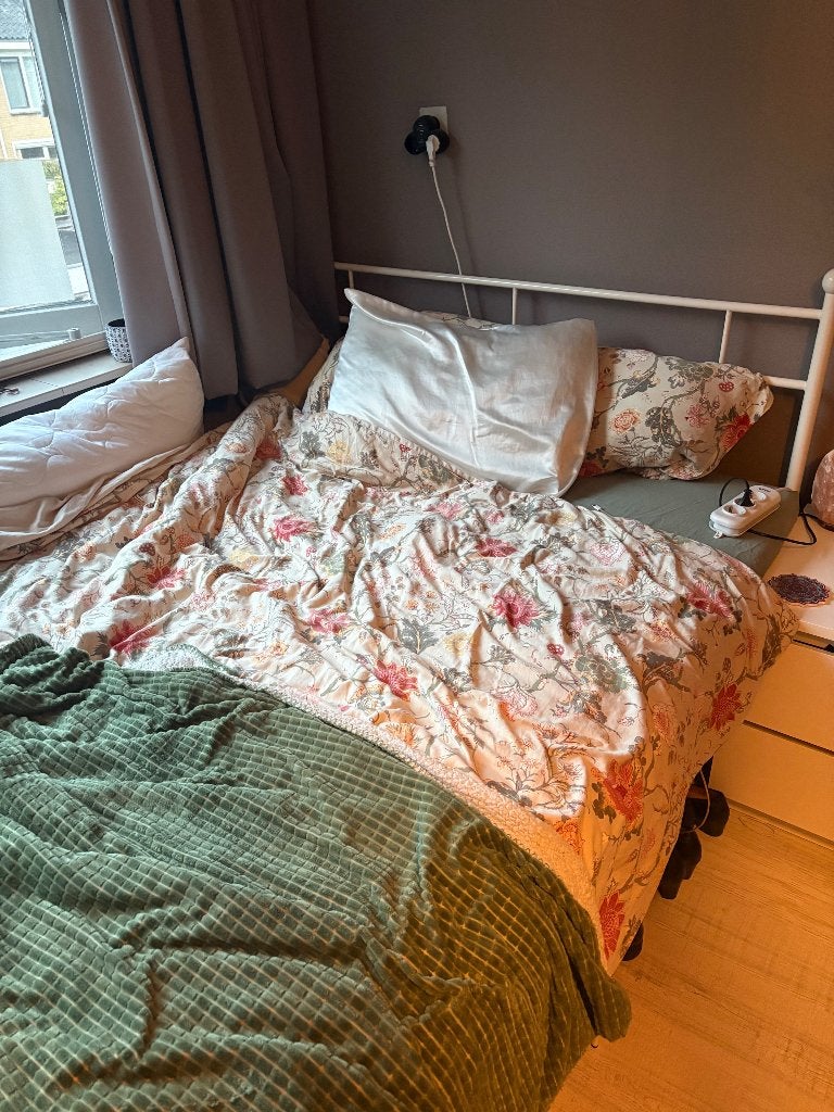 Lattenbodem bed, Ophalen, Gebruikt, Wit, 140 cm