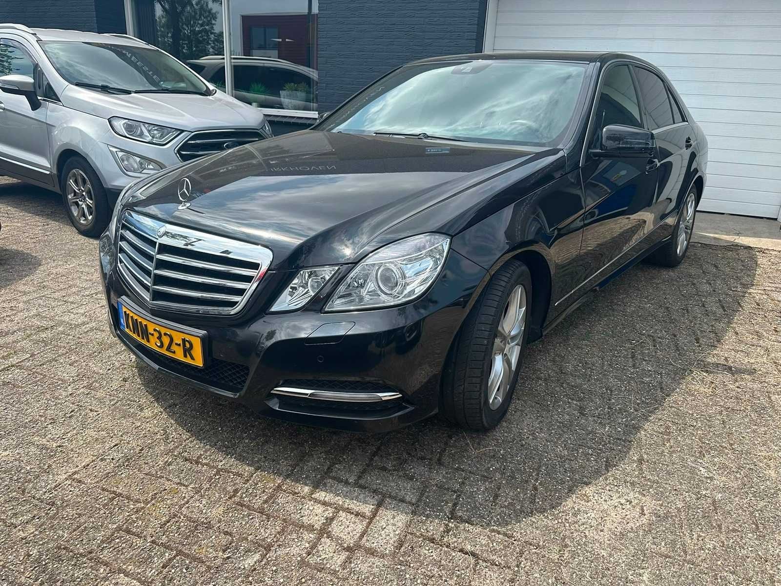 Mercedes-Benz - 2012 - E-klasse - 350 CGI Avantg. 4M - Perso, Auto's, Mercedes-Benz, Automaat, Euro 5, Gebruikt, Zwart
