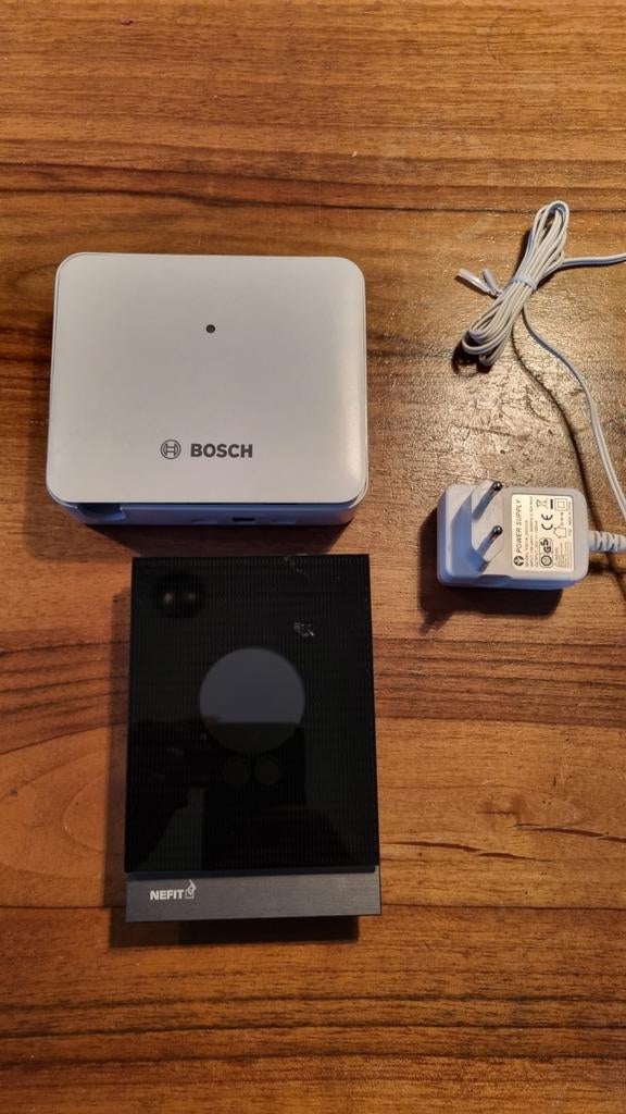 Nefit Slimme Thermostaat & Bosch OpenThermconvertor, Doe-het-zelf en Verbouw, Thermostaat, Gebruikt, Minder dan 30 cm, Minder dan 60 cm
