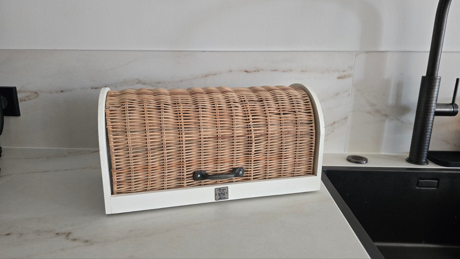 Riviera Maison Broodtrommel Rieten Deksel, Huis en Inrichting, Keuken | Keukenbenodigdheden, Ophalen, Hout, Zo goed als nieuw
