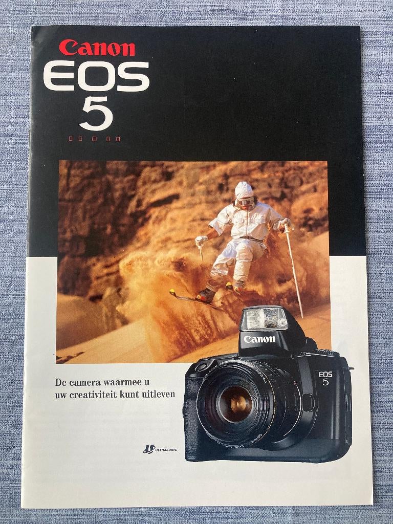 Aangeboden Canon EOS 5 en Canon EOS 600 folders, Boeken, Catalogussen en Folders, Onbekend, Folder, Ophalen of Verzenden, Zo goed als nieuw