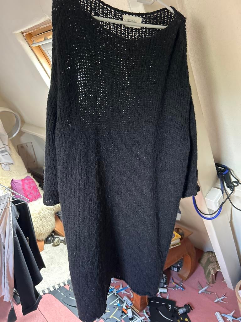 American Vintage Zwarte Gebreide Trui/Jurk - Maat TU, Ophalen of Verzenden, Zo goed als nieuw, Maat 38/40 (M), Zwart
