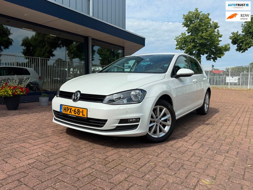 Volkswagen GOLF 1.2 TSI | Climate | PDC v+a | Stoelverwarmin, Auto's, Voorwielaandrijving, Euro 5, Gebruikt, 4 cilinders