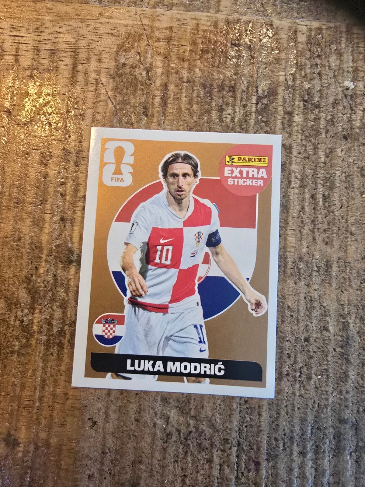 Panini fifa world cup wk extra sticker brons luka modric, Ophalen of Verzenden, Zo goed als nieuw, Sticker