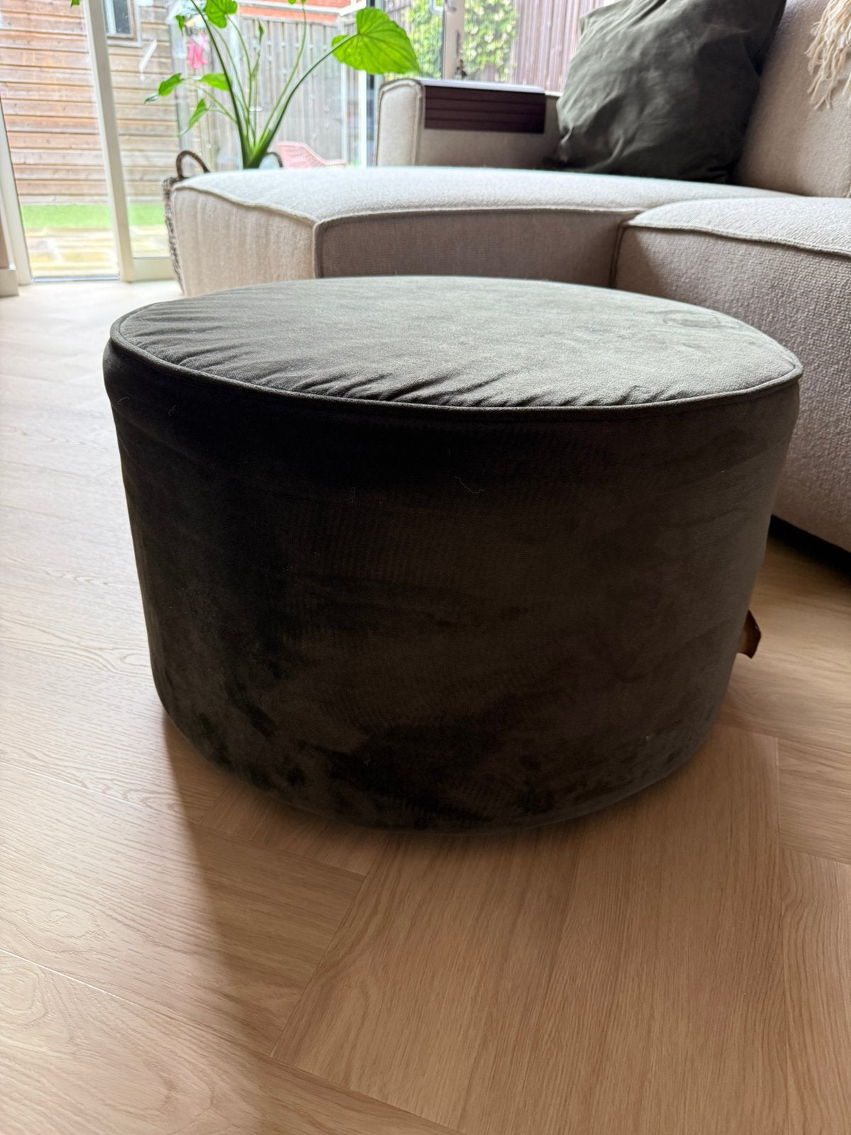 Woood sara poef zo goed als nieuw!, Ophalen, Zo goed als nieuw, Rond, 50 tot 75 cm