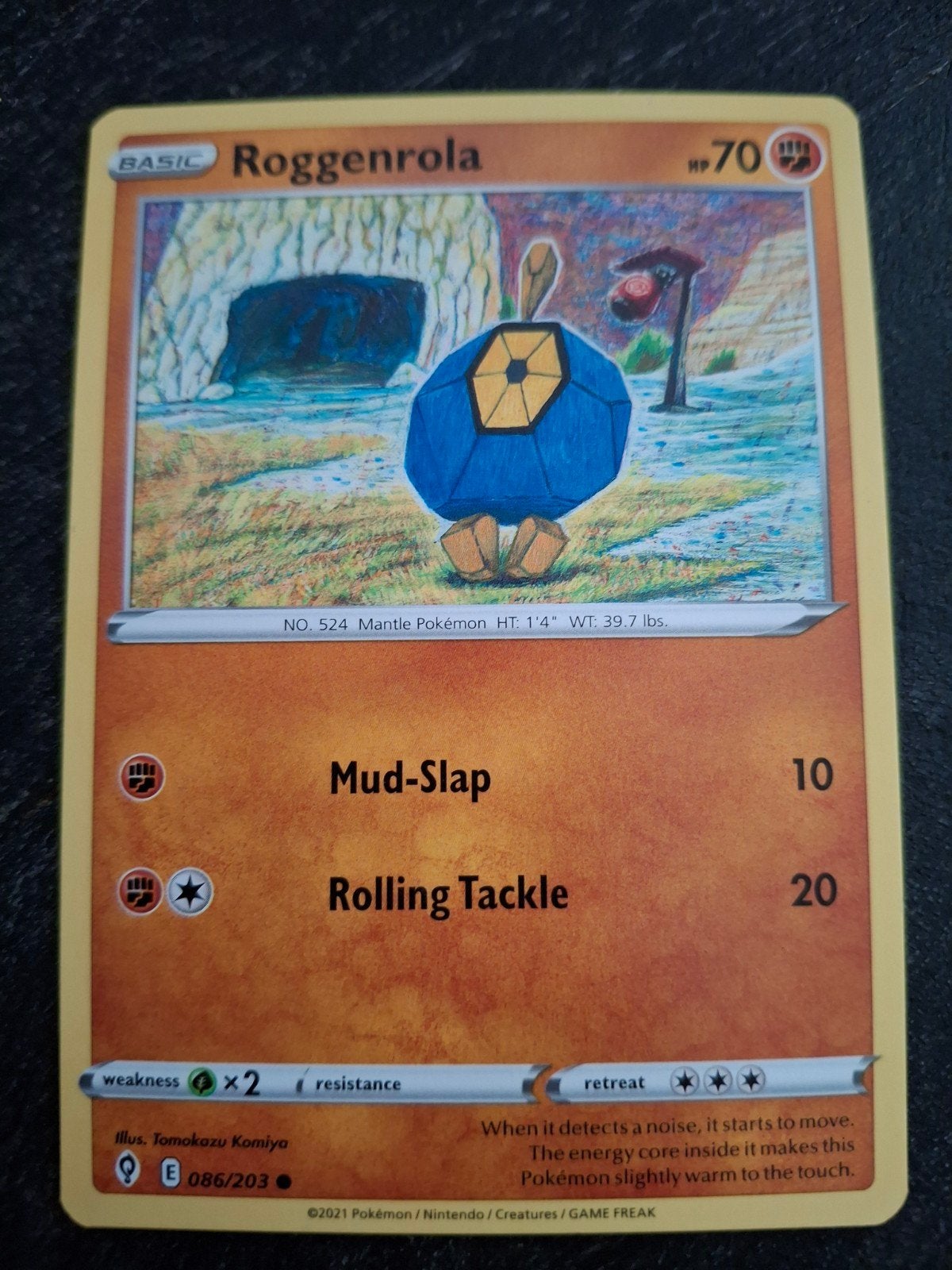 Roggenrola Pokémon kaart - 086/203, Ophalen of Verzenden, Zo goed als nieuw, Losse kaart