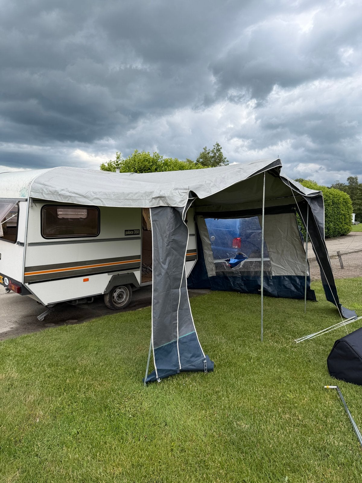 Voortent/luifel Hypercamp Gold Obelink, Ophalen, Gebruikt