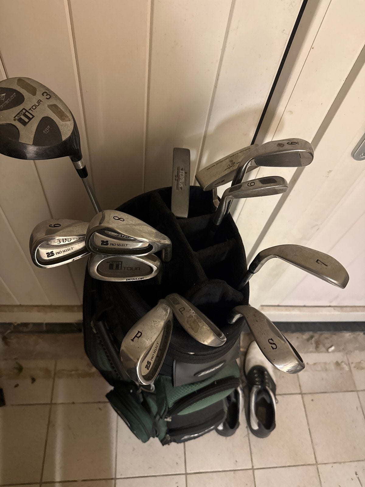 Complete golfset met diverse clubs en tas
