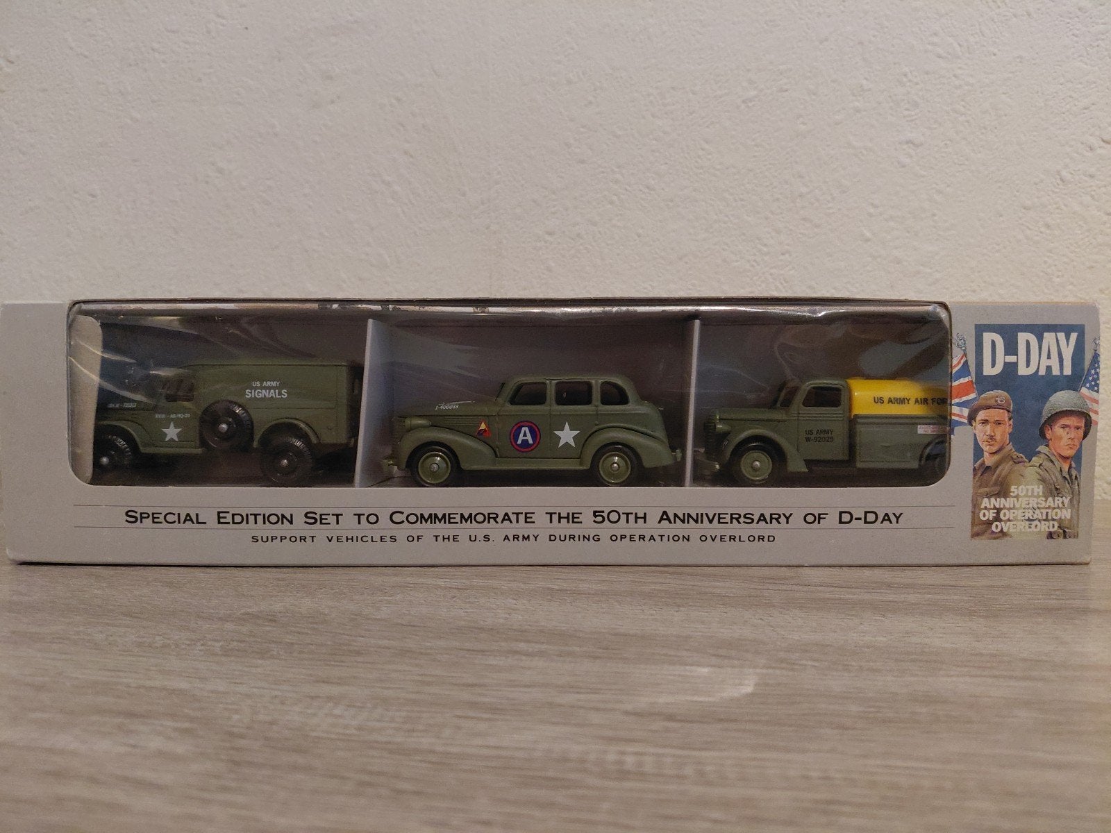 Limited Edition 'D-day 50th Anniversary', Ophalen of Verzenden, Nieuw, 1:32 tot 1:50, Overige merken