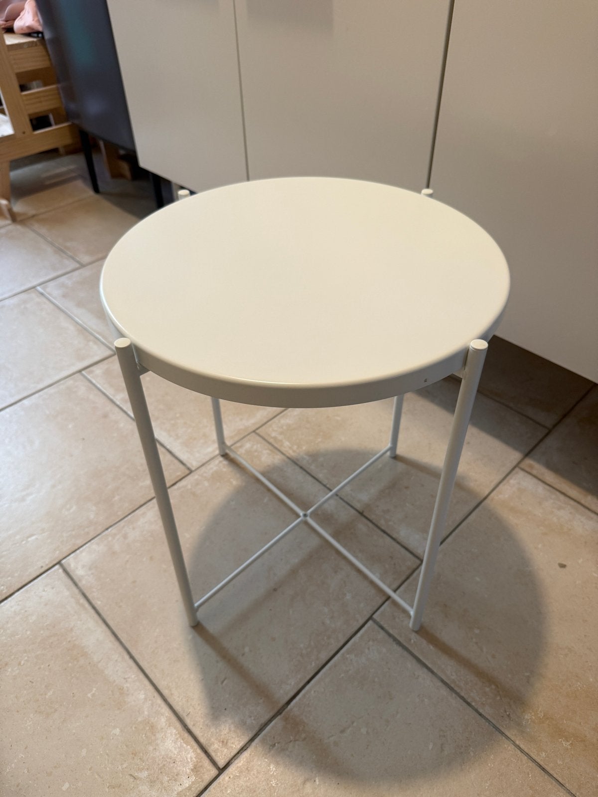 IKEA bijzettafel wit, rond, Ophalen, Minder dan 45 cm, Minder dan 55 cm, Metaal of Aluminium