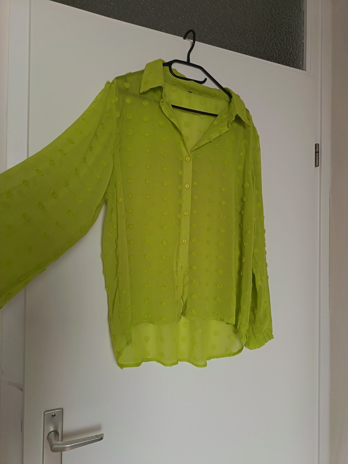 Licht doorschijnende blouse met stippen, Maat 38/40 (M), Ophalen of Verzenden, Groen, Onbekend