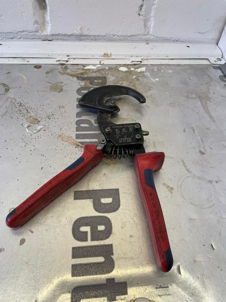 Knipex 95 31 250 Kabelschaar - Kabelknipper, Ophalen of Verzenden, Gebruikt