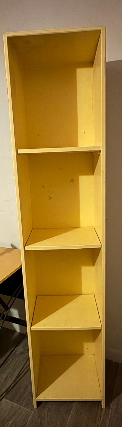 Gele boekenkast, Antiek en Kunst, Antiek | Meubels | Kasten, Ophalen