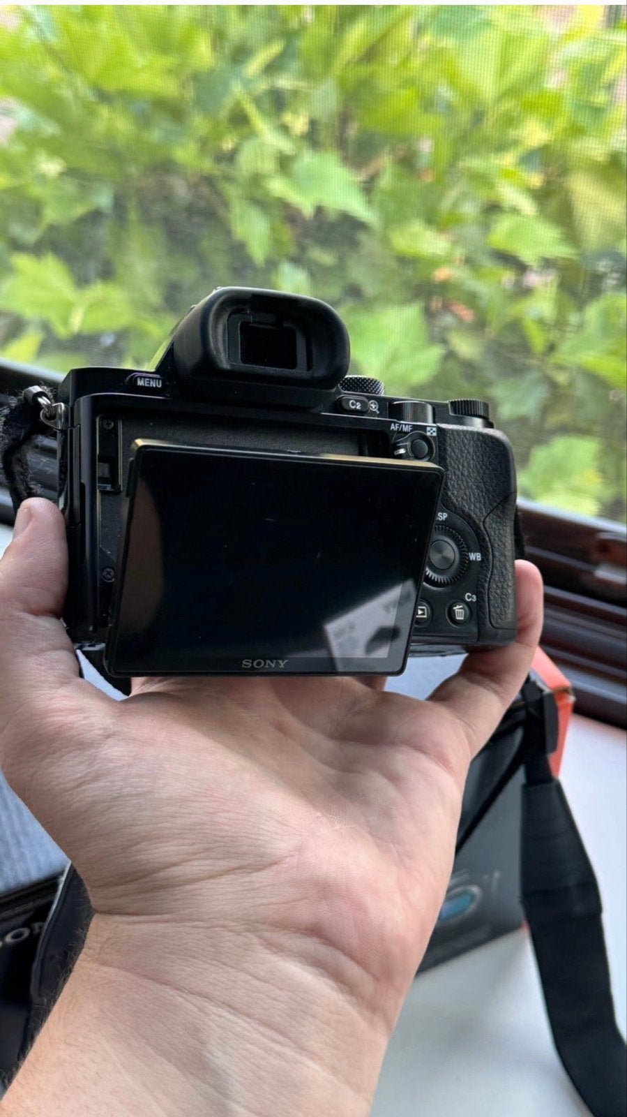Foto 6 van Sony A7r Mark 1 met Samyang 24mm F2.8 FE lens