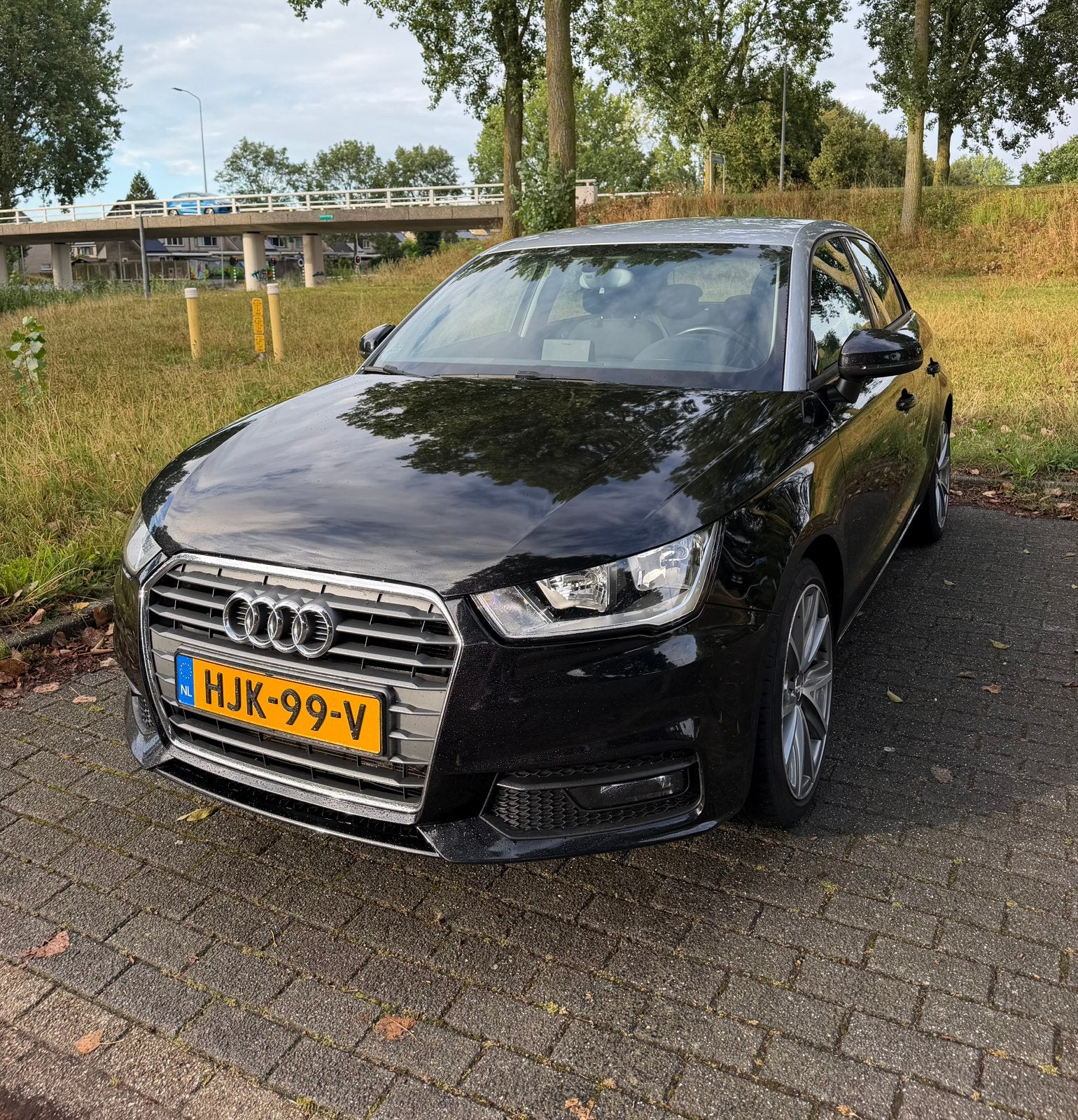 Audi A1 1.0 TFSI Sportback Zwart | NAP, Auto's, Voorwielaandrijving, A1, 95 pk, Zwart