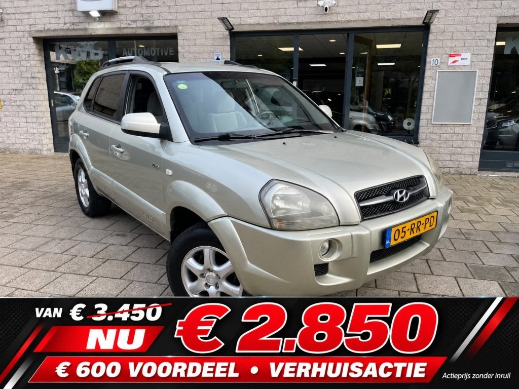 Hyundai Tucson 2.0i 4WD Style | Airco | Trekhaak (bj 2005), Gebruikt, 142 pk, 4 cilinders, Bedrijf
