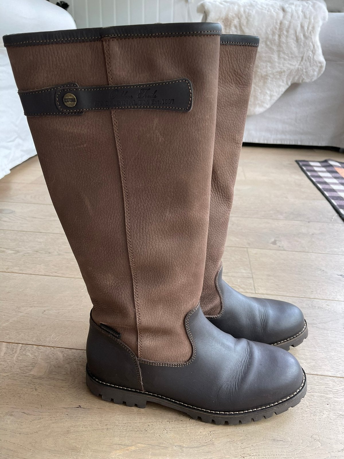 Human Nature leren knielaarzen Melinda mt.41, Kleding | Dames, Schoenen, Ophalen of Verzenden, Nieuw, Bruin, Hoge laarzen