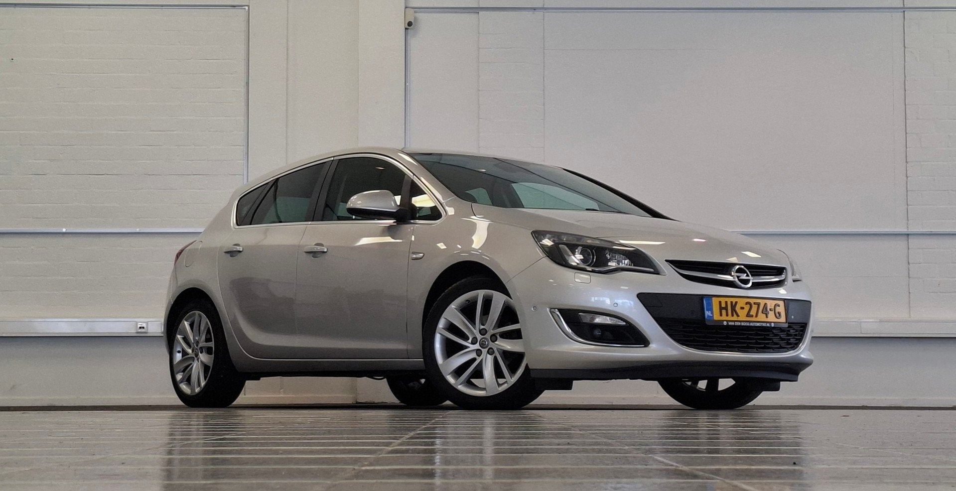 Opel Astra 1.4 Turbo Sport + 100% Dealeronderhouden Leer Cam, Auto's, Opel, Voorwielaandrijving, Gebruikt, 4 cilinders, Bedrijf