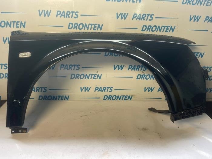 Scherm rechts-voor van een Audi A6, Gebruikt, -, Verzenden, -