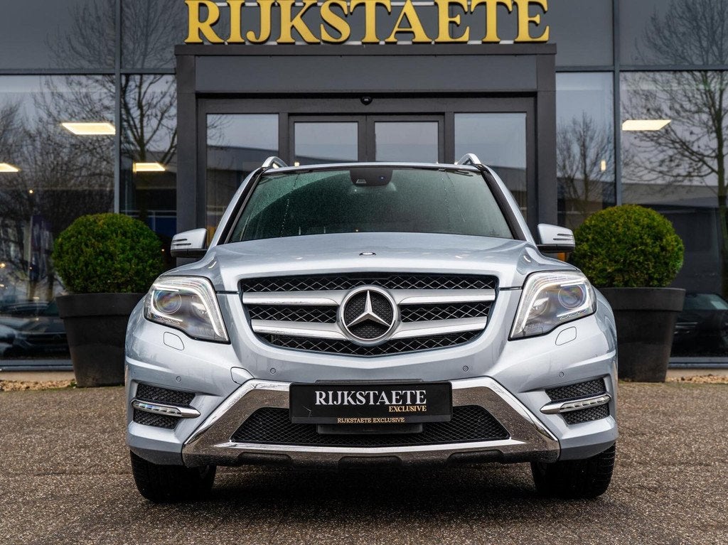 Mercedes GLK-klasse 350 4-Matic|MEMORY|CAMERA|306 PK|NAV, Auto's, Automaat, Automatische klimaatregeling, Gebruikt, Zwart