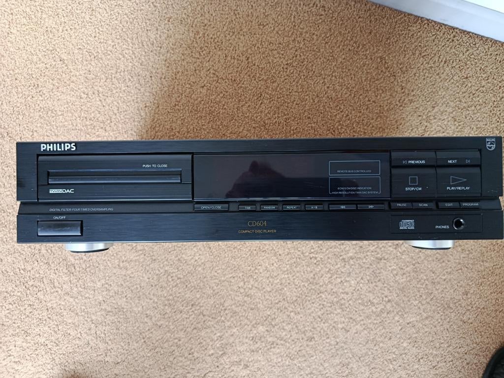 Philips CD 604 cd speler, Audio, Tv en Foto, Cd-spelers, Ophalen of Verzenden, Zo goed als nieuw, Philips