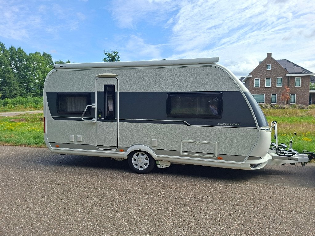 Hobby 495 Ufe excellent z.g.a.n. mover,airco,thule omnistor, Rondzit, Hobby, Frans bed, Schokbreker