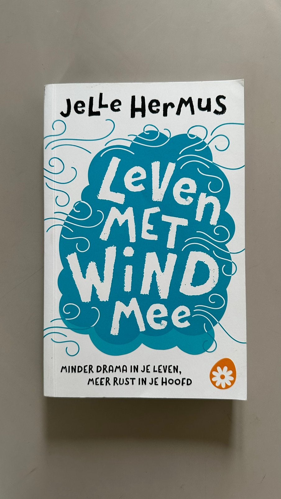 Jelle Hermus - Leven met wind mee, Ophalen of Verzenden, Gelezen, Jelle Hermus
