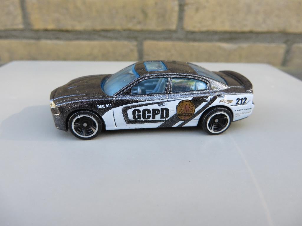Hotwheels Dodge Charger Gotham City Police Department Batman, Ophalen of Verzenden, Zo goed als nieuw, Auto