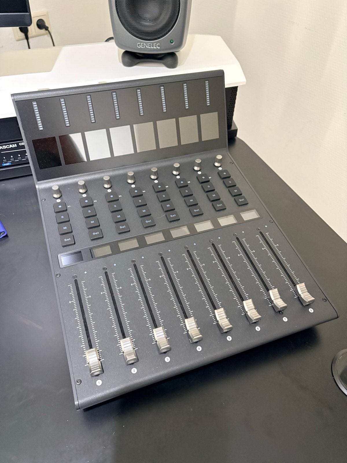 Icon Pro Audio V1-X Extender - DAW Controller, Ophalen, Zo goed als nieuw, 5 tot 10 kanalen