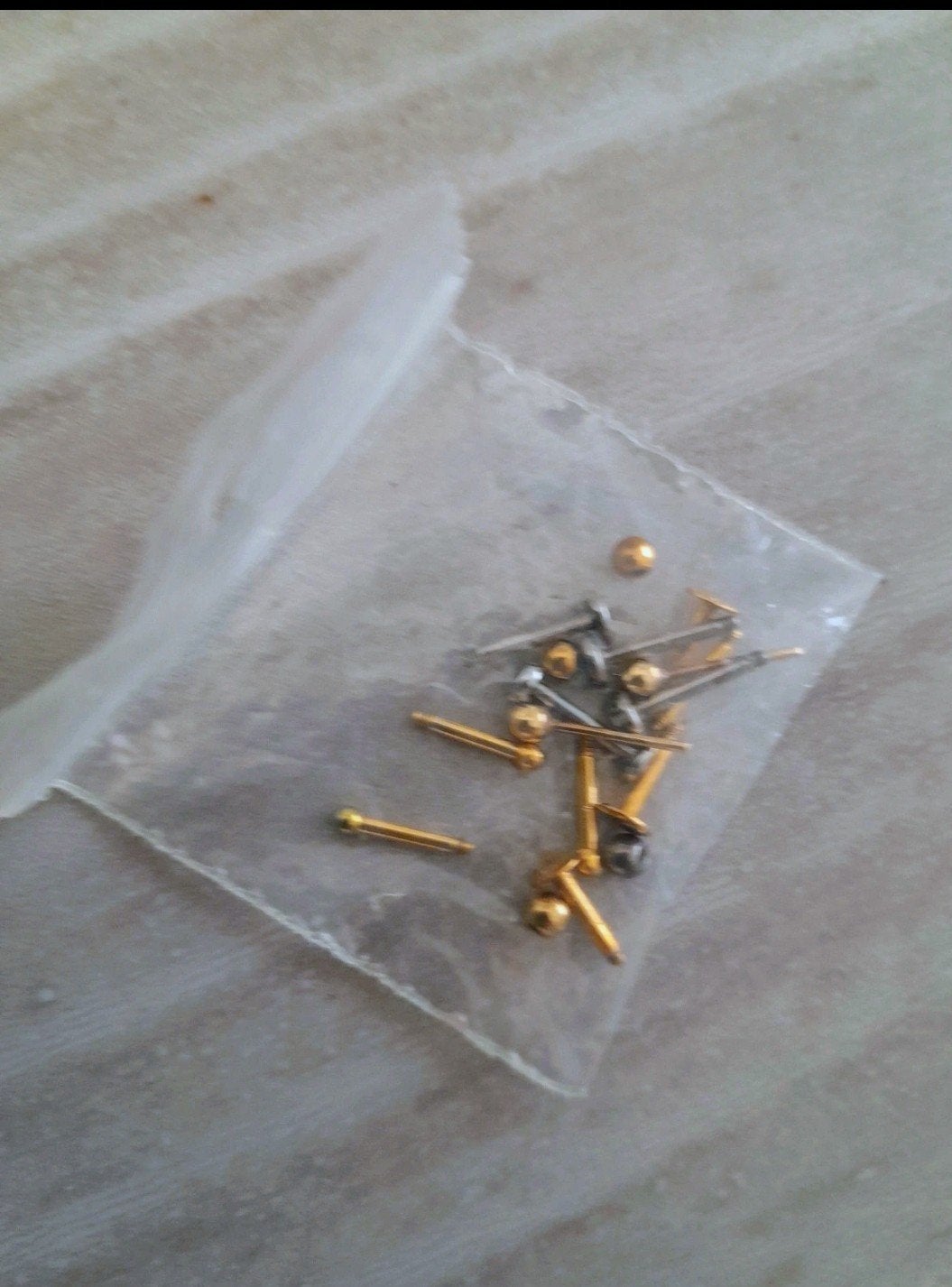 Zakje met piercings, Sieraden, Tassen en Uiterlijk, Piercings, Ophalen of Verzenden, Gebruikt, Staal, Oor- of Traguspiercing