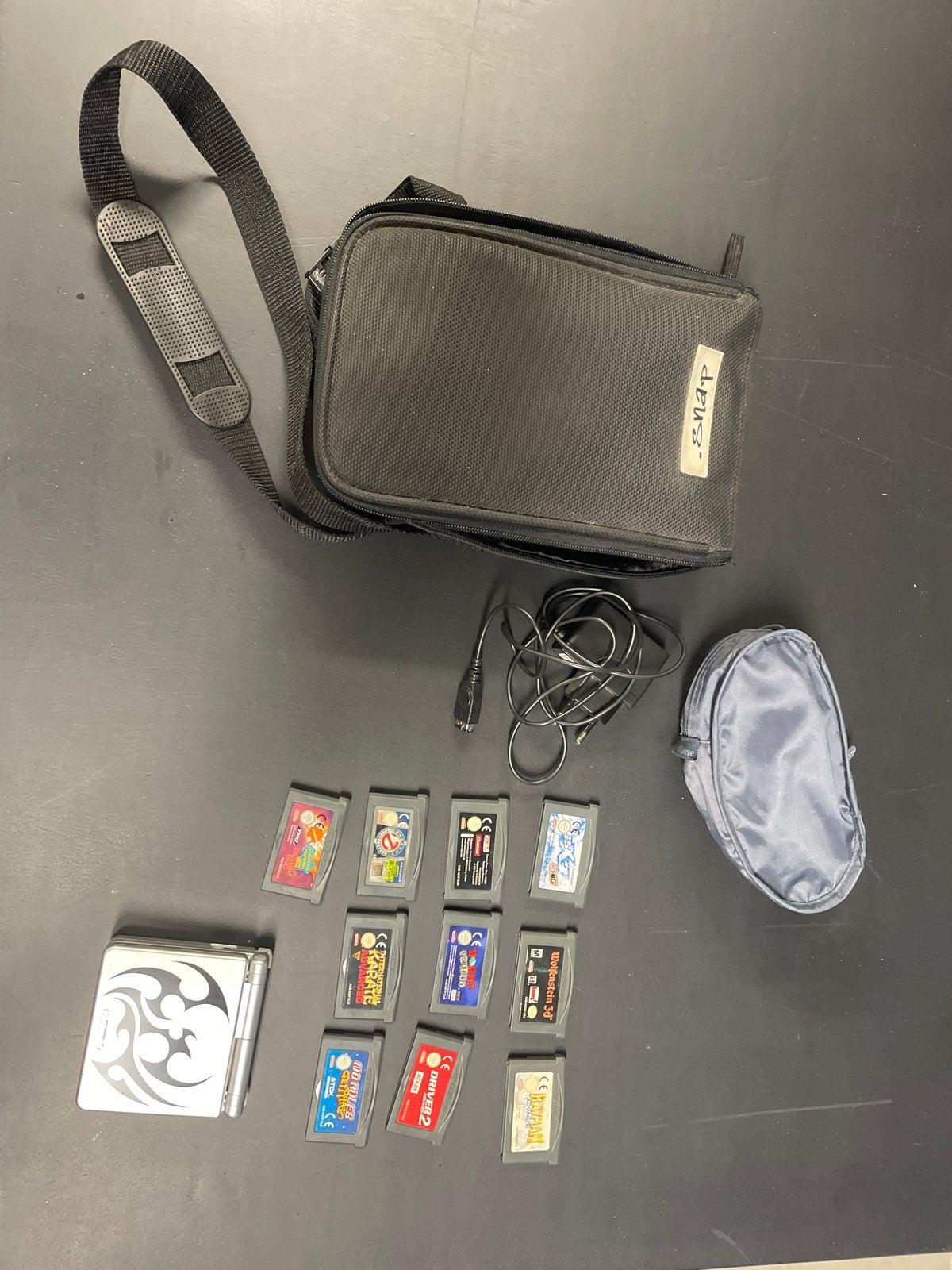 Game Boy Advance SP met 10 games en tas, Ophalen of Verzenden, Gebruikt, Game Boy Advance SP, Met games