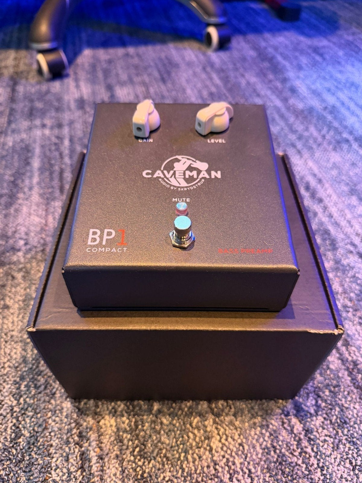 Caveman Audio - BP1 Compact Bass PreAmp, Ophalen of Verzenden, Zo goed als nieuw