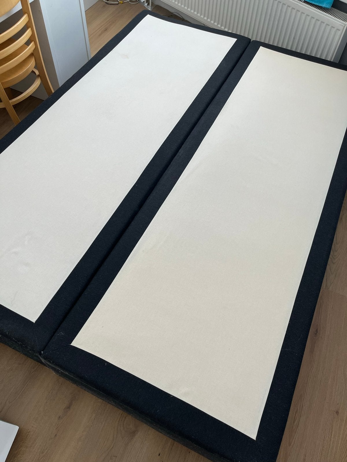 Boxspring onderstel 140x200 cm, Huis en Inrichting, Gebruikt, Zwart, Twijfelaar, 200 cm