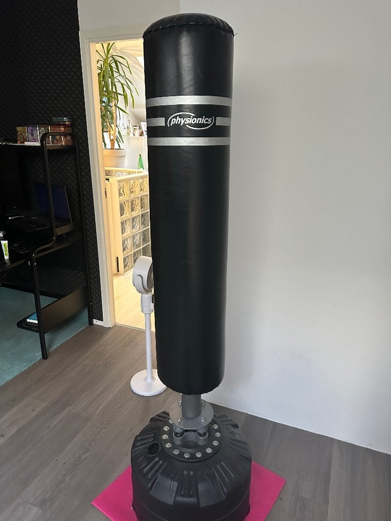 Staande zwarte bokszak met zuigvoet 50x50x175cm 19 kg, Ophalen, Zo goed als nieuw, Bokszak