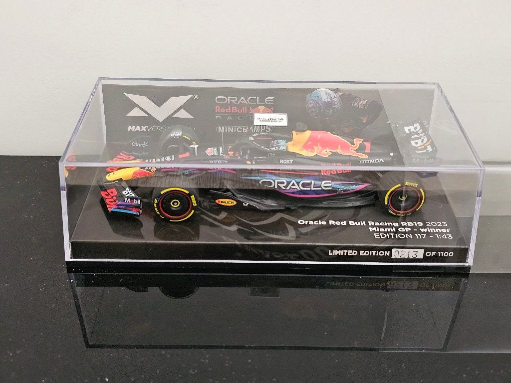 RB19, M. Verstappen # 1, Winner GP Miami 2023. <<NIEUW>>, Ophalen of Verzenden, Nieuw, Auto, MiniChamps