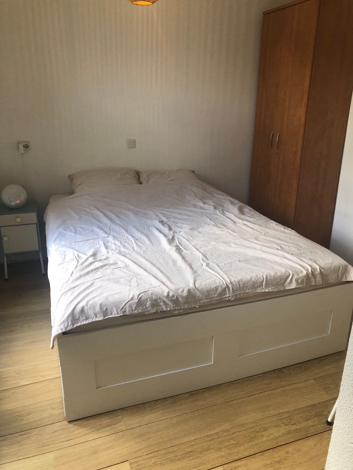 Ikea BRIMNES bed 160x200 cm met Luröy lattenbodems, Huis en Inrichting, Slaapkamer | Bedden, Ophalen, Gebruikt, Wit, Tweepersoons