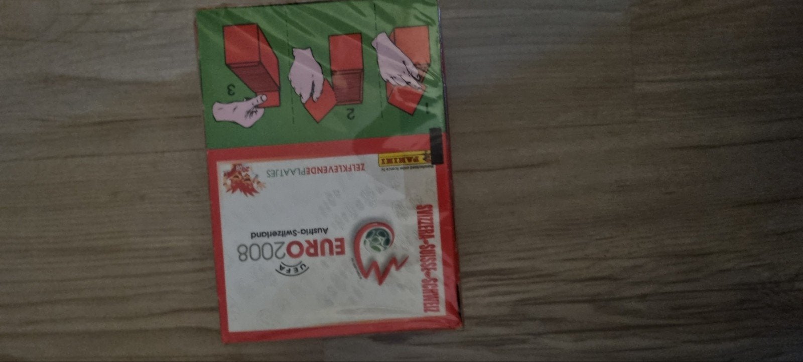 Panini Euro 2008 Sticker box Suisse Version, Verzenden, Nieuw, Sport