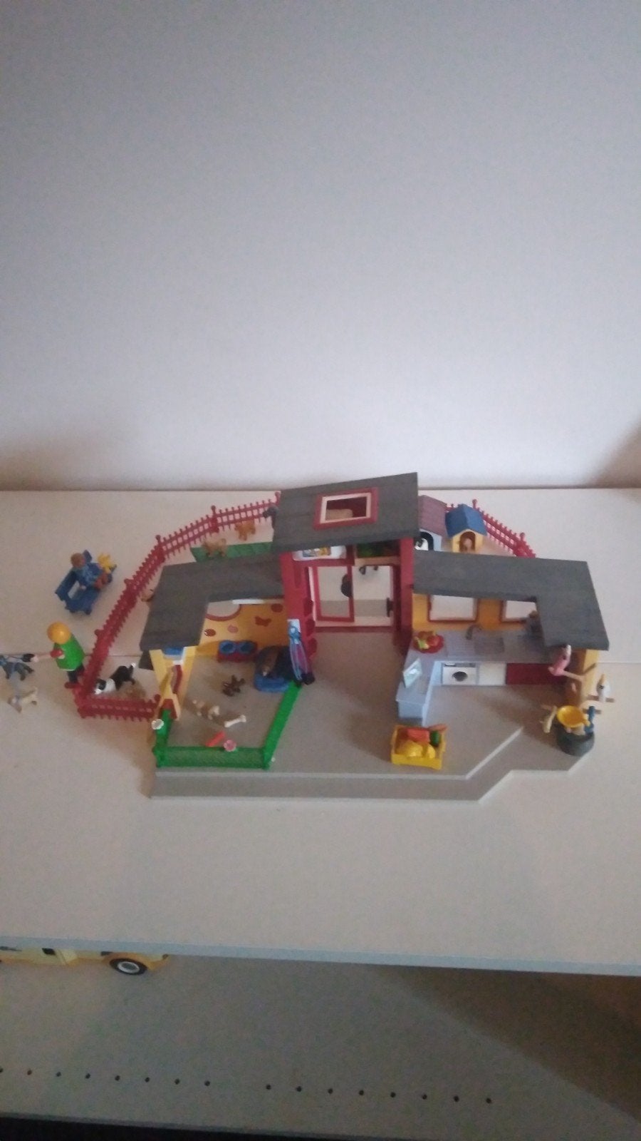 Playmobil Dierenpension / Hondenpension met veel accessoires, Gebouw, Complete set, Ophalen of Verzenden, Zo goed als nieuw