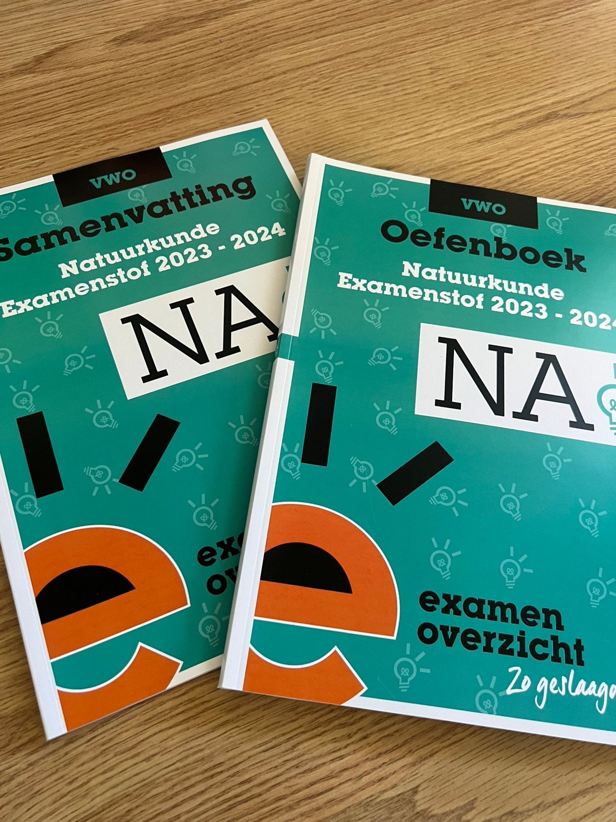 Complete Set VWO Natuurkunde - Samenvatting & Oefenboek, Ophalen, Nieuw, VWO, Natuurkunde